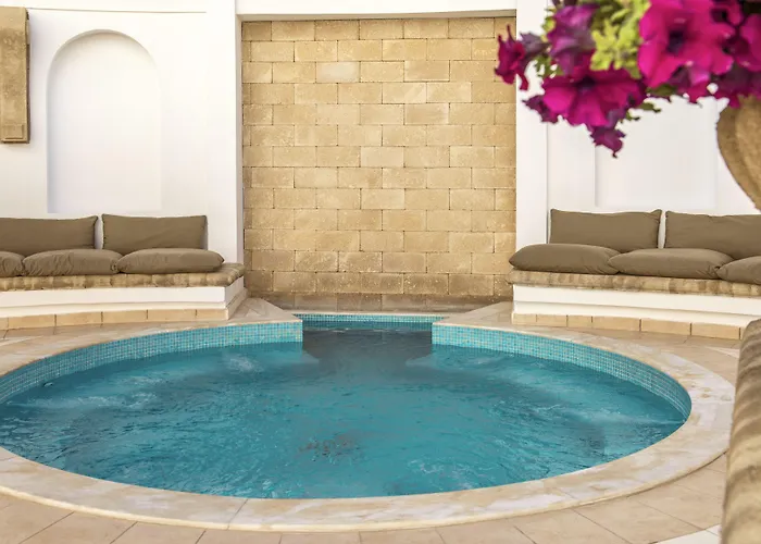 Hotel Canvas By Mitsis Petit Palais 4*