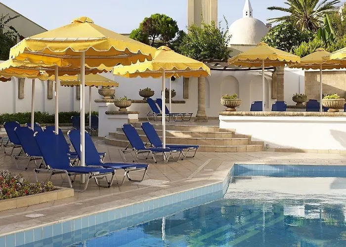 Canvas By Mitsis Petit Palais 4*