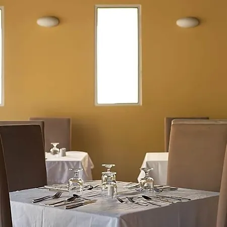 Hotel Canvas By Mitsis Petit Palais 4*