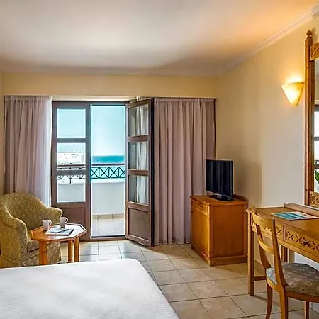 Canvas By Mitsis Petit Palais Hotel 4*