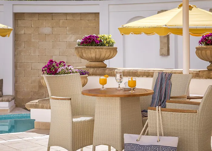 Canvas By Mitsis Petit Palais Родос