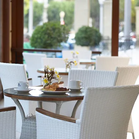 호텔 Canvas By Mitsis Petit Palais